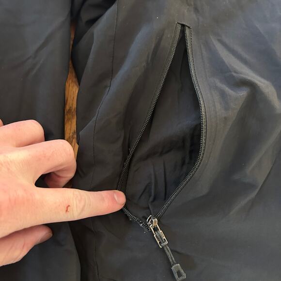 COPY - Women’s Patagonia Black Winter Sun Hoody Zip Up Ski Outdoor Jacket Sz Sm… - Picture 7 of 9